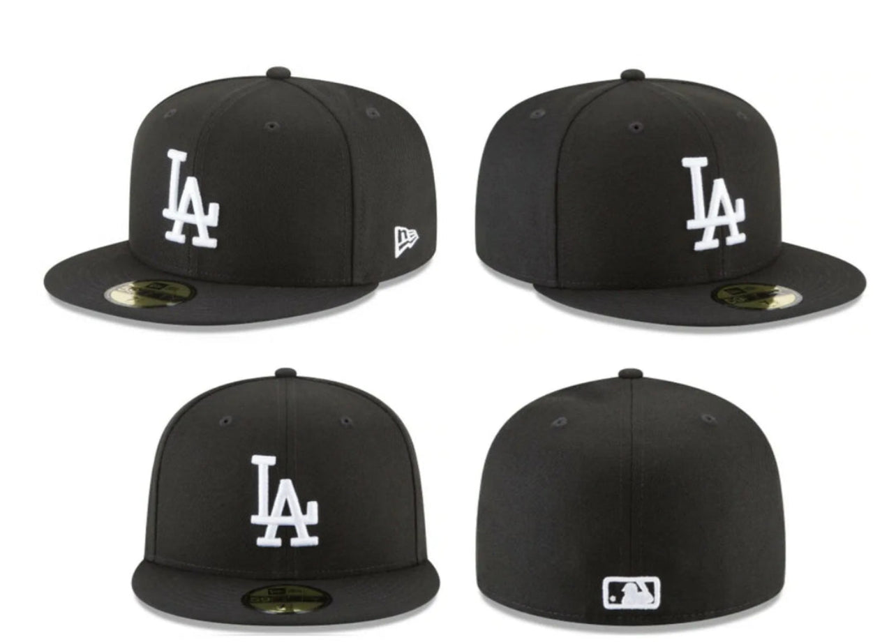 Black fitted Cap