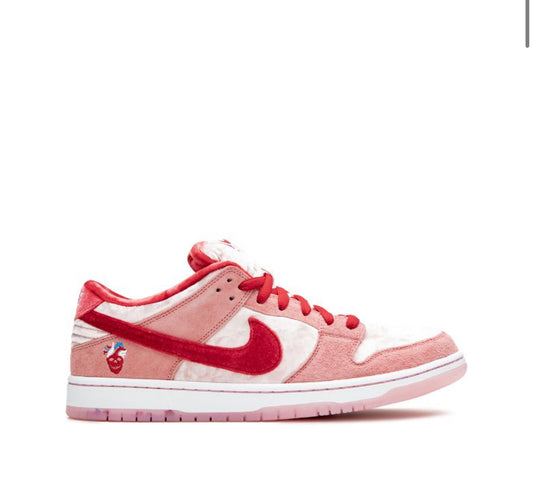 Nike SB Dunk Low Pro "Strangelove" Pink