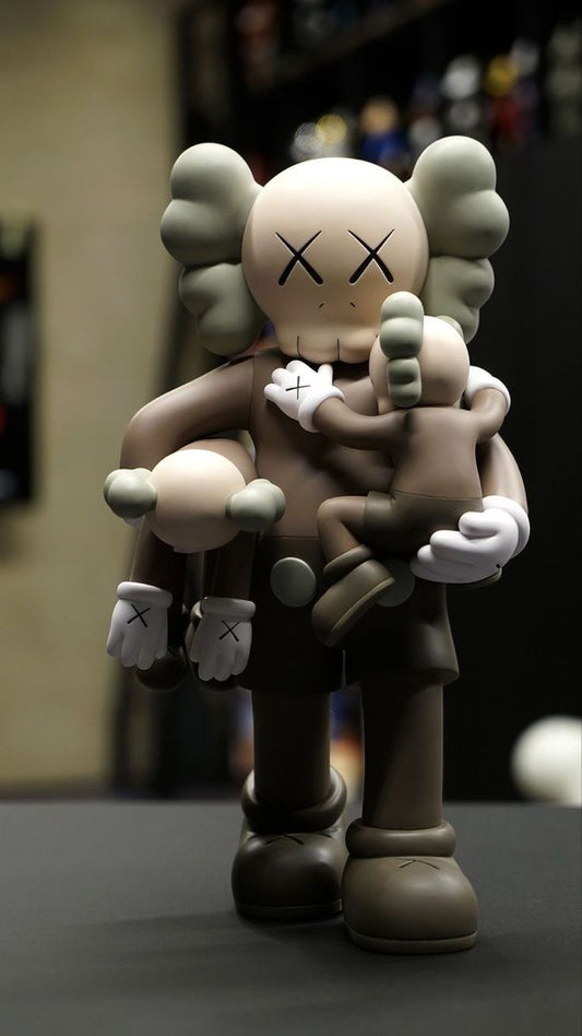 Kaws Family "2024" figure set